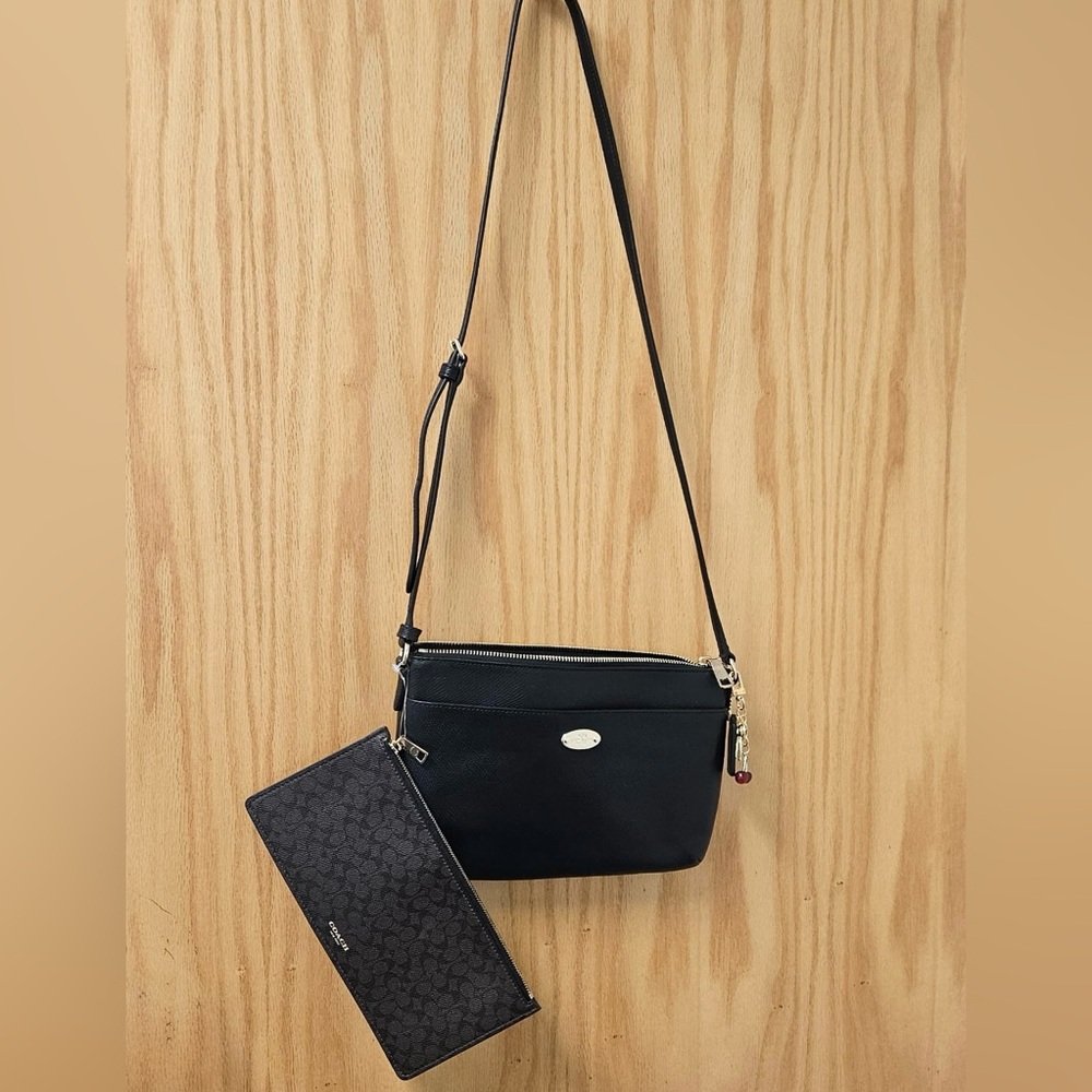 Coach Black and Brown Crossbody Bag / pouch. - Picture 10 of 10